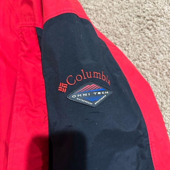 Columbia Omni Tech water proof breathable coat - Picture 2 of 4